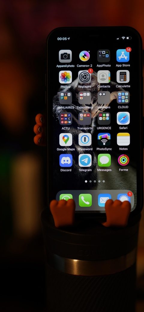 97622.com App 设置与权限界面截图，逐项列出网络存储通知权限的开关状态与说明